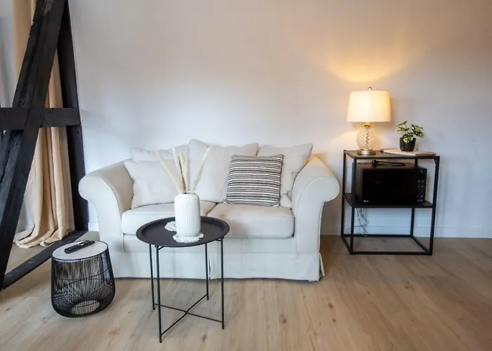 Apartment No6