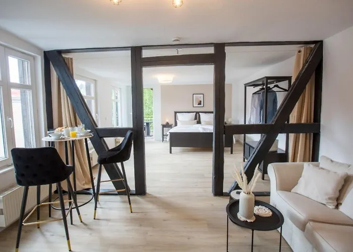 Apartment No6